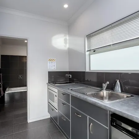 Two Four Cologne Villa Martinborough Exterior photo