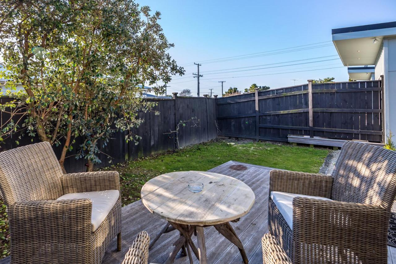 Villa Two Four Cologne Martinborough